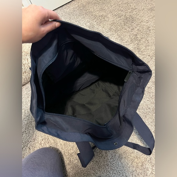 NWT Bagsmart Tote Foldable Color Navy (20L) - Picture 5 of 7